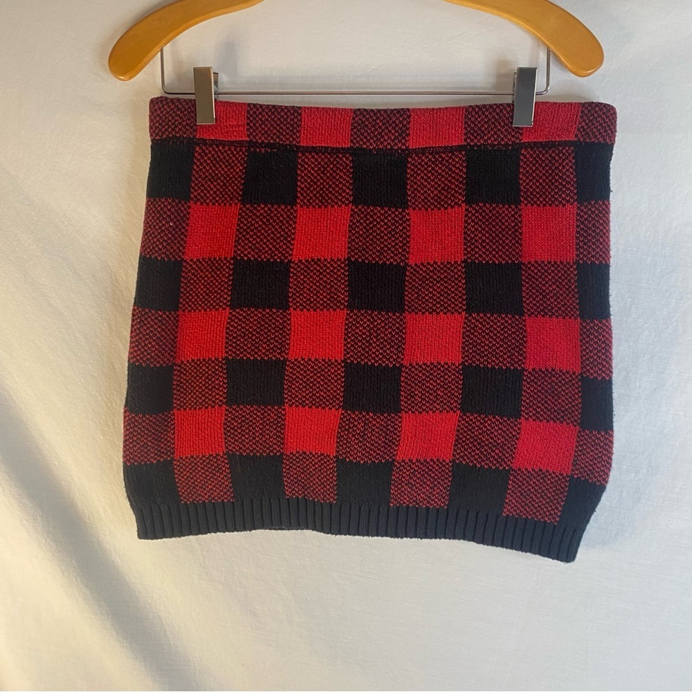 Cotton Country buffalo plaid mini skirt red and black size medium